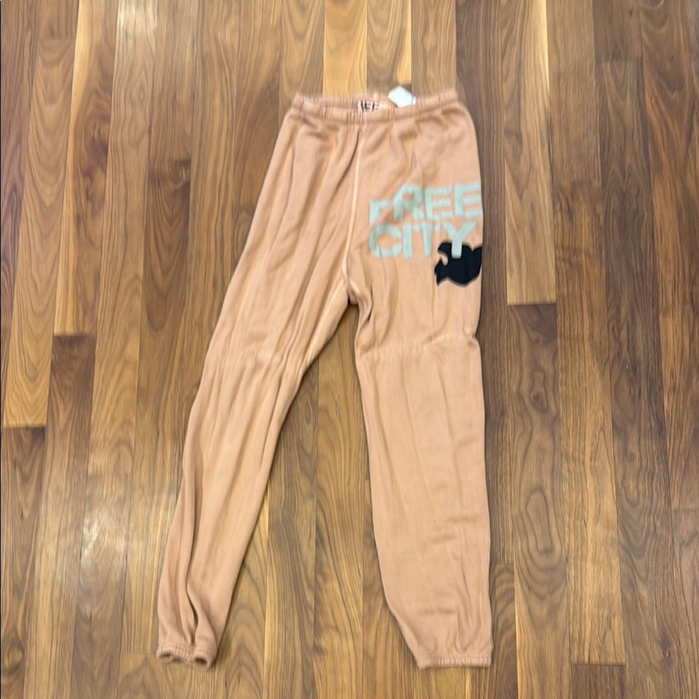 freecity Kids Tan Sweatpants